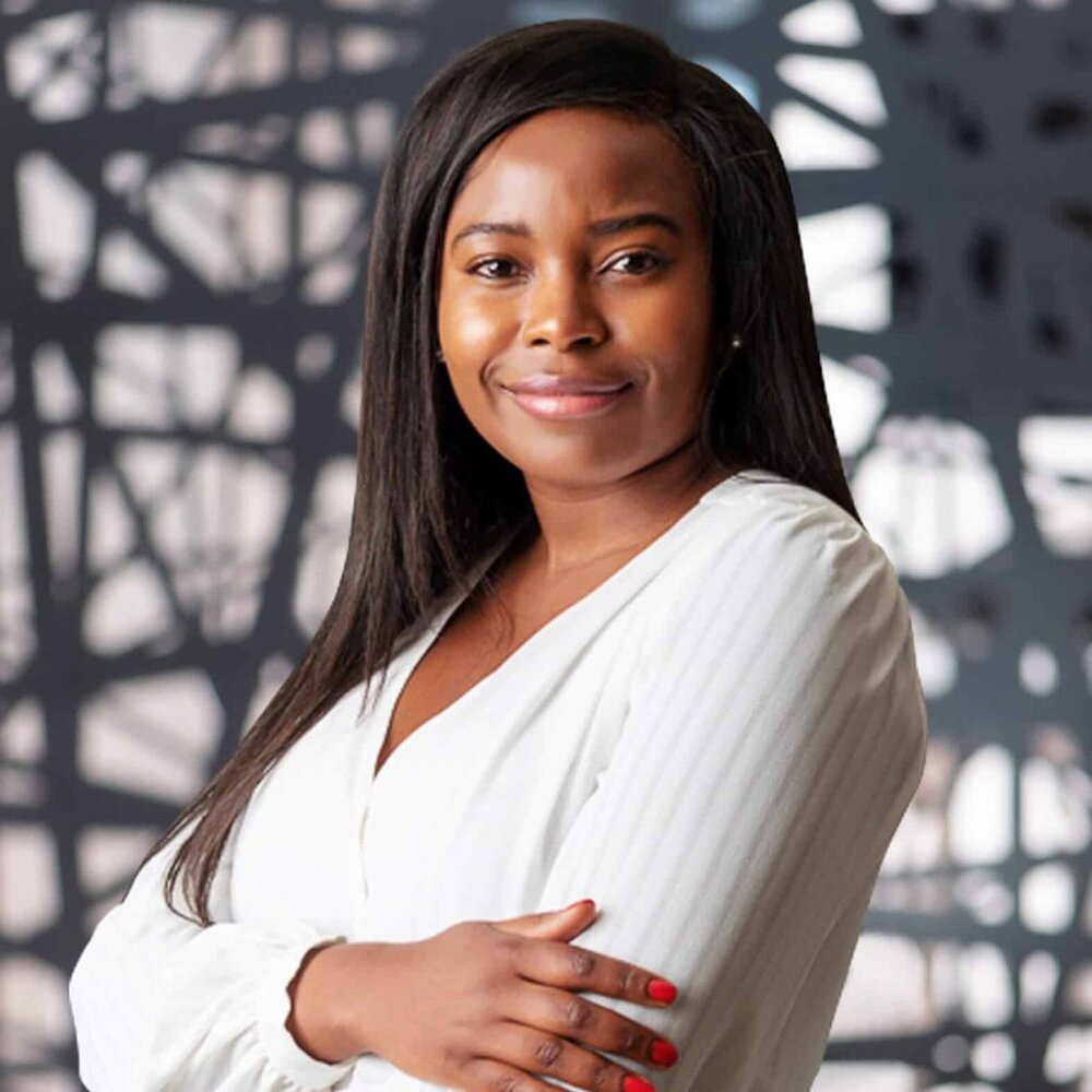 Meet your Posher, Jenifer